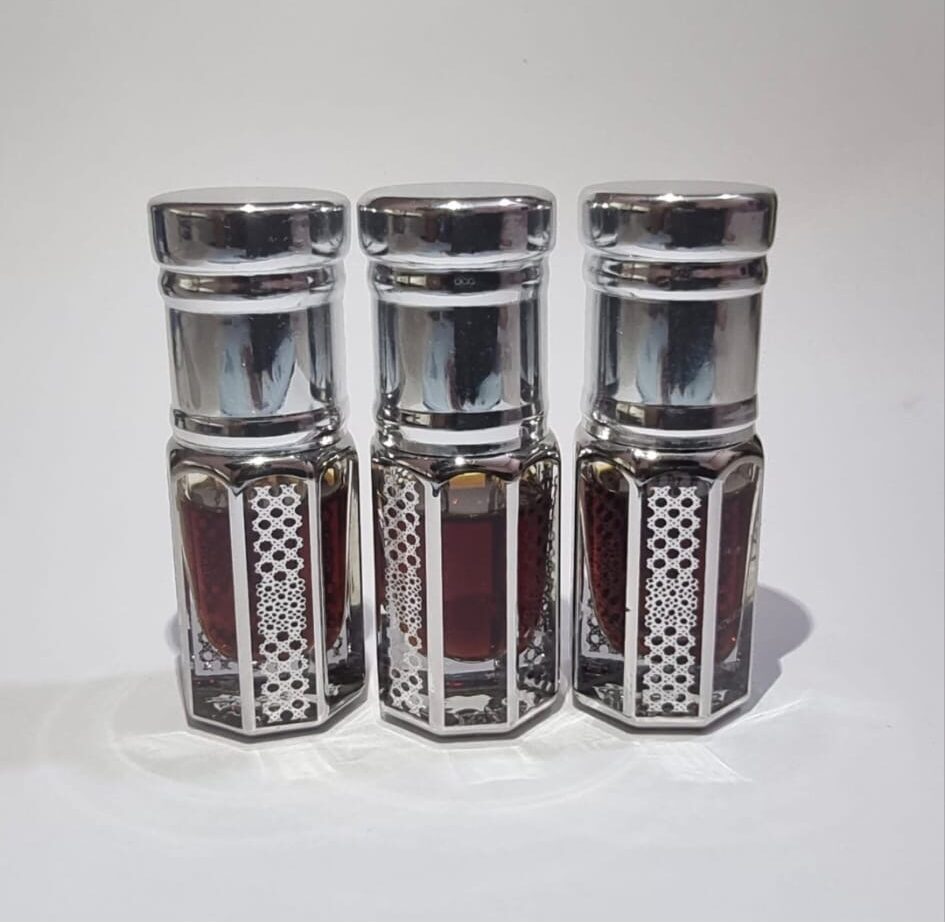 Luxury Oud Oil From Crassna Tree Vietnam 2 ML - Image 3