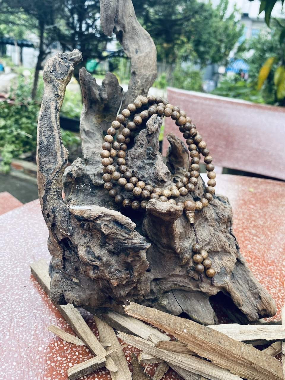 MADE IN VIETNAM FOREST OUD BRACELET